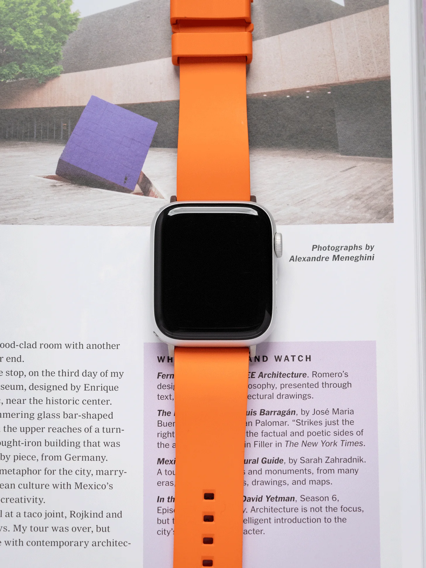 Classic FKM Rubber Strap in Orange for Apple Watch - Image 2