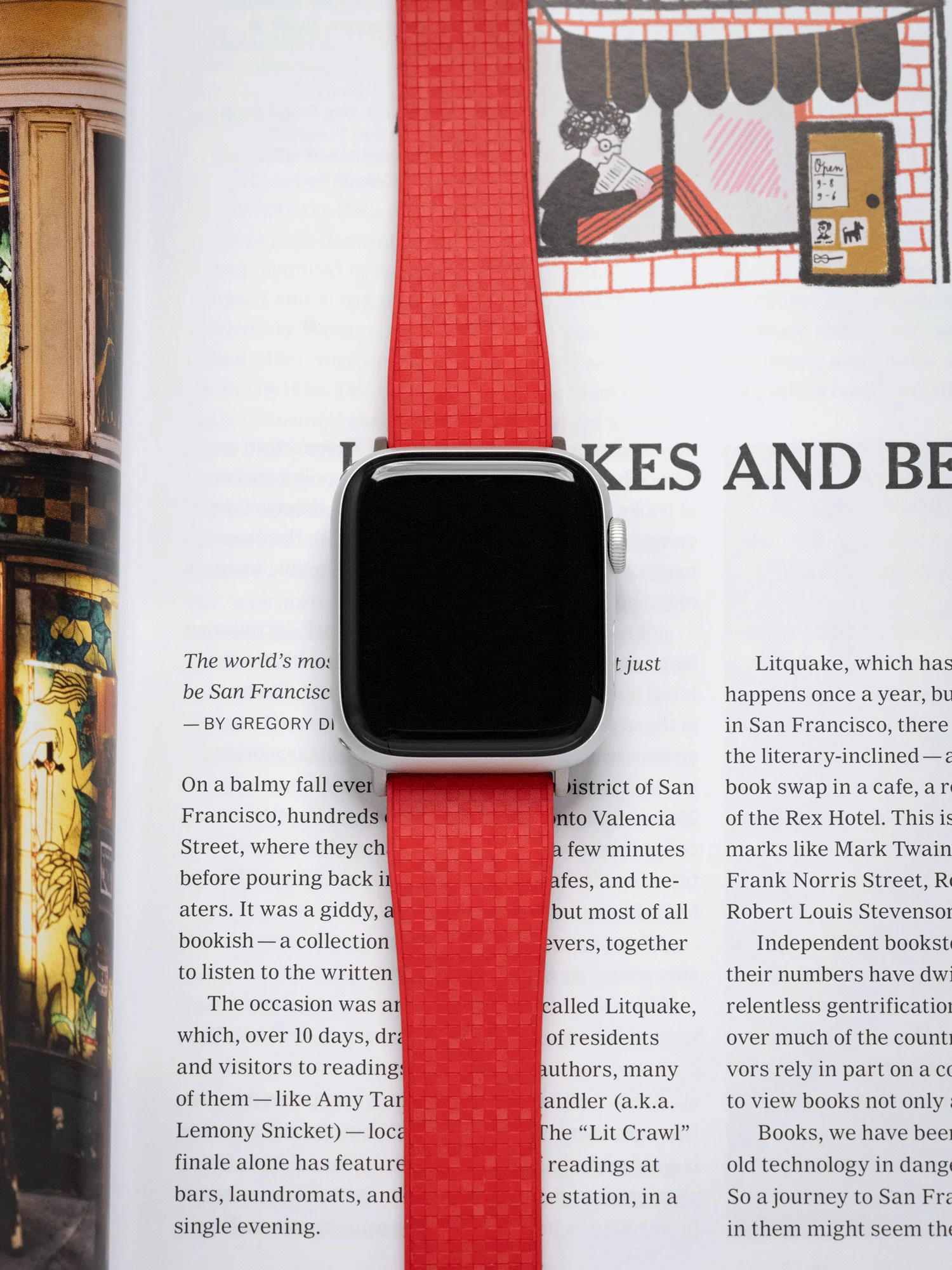 TrimFIT Mosaic FKM Rubber Strap in Red for Apple Watch - Image 2