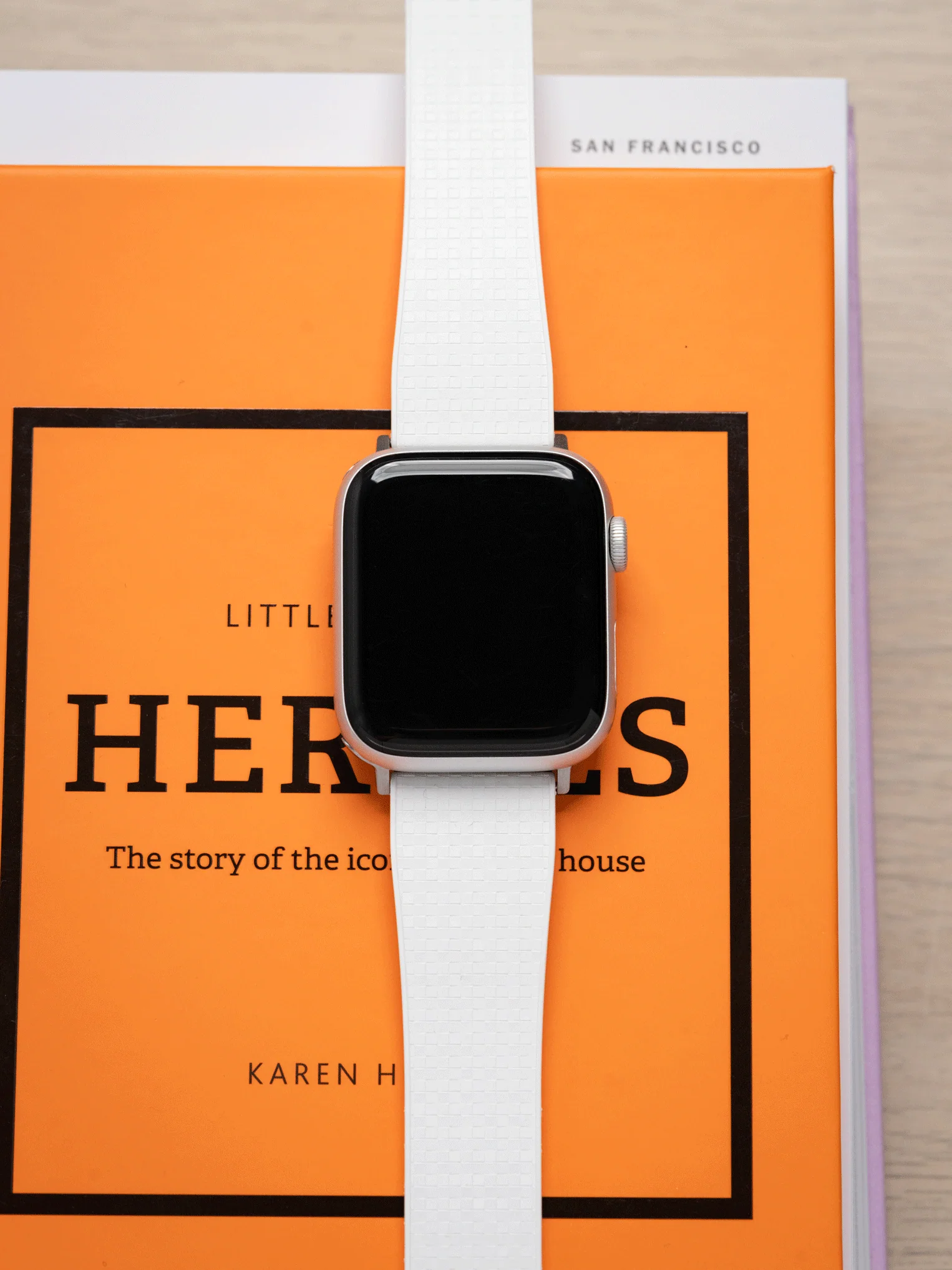 TrimFIT Mosaic FKM Rubber Strap in White for Apple Watch - Image 2